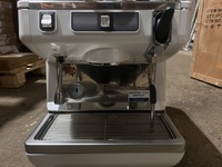 Кофемашина автоматическая Appia LIFE 1gr V 220V white+high groups NuovaSimonelli 1 5 с подключением к воде Кофемашина автоматическая Appia LIFE 1gr V 220V white+high groups NuovaSimonelli 1 5 с подключением к воде