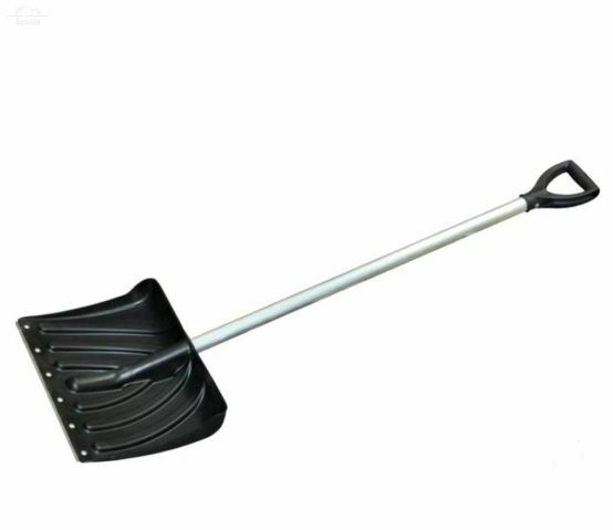 Лопата снеговая пластик Крепыш 2 340*465 мм с мет. черенком V обр. ручкой Лопата снеговая пластик Крепыш 2 340*465 мм с мет. черенком V обр. ручкой